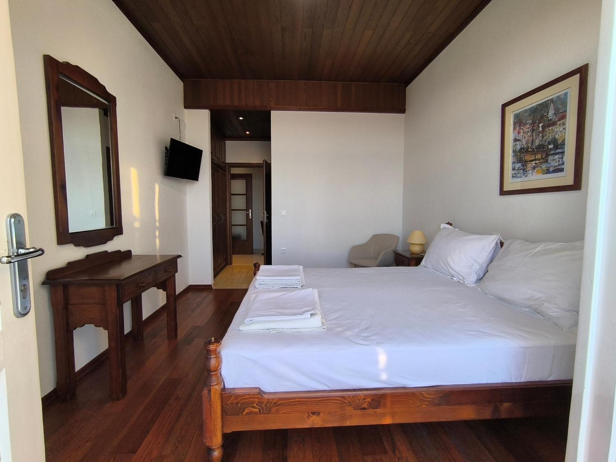 Apartments Julija Brela Ngoại thất bức ảnh